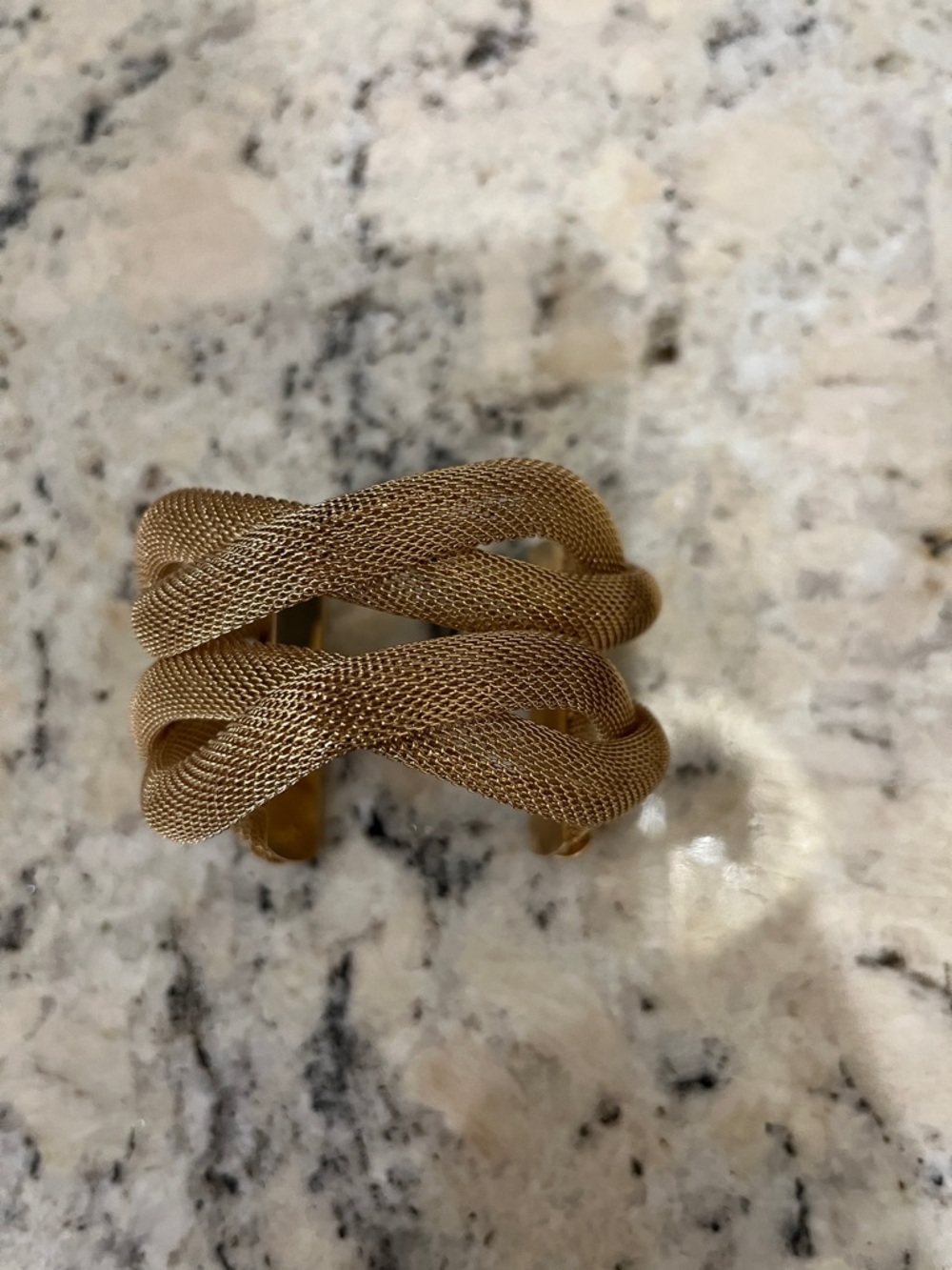 JLUXLABEL Gold Mesh Braided Cuff Bracelet - Picture 4 of 8